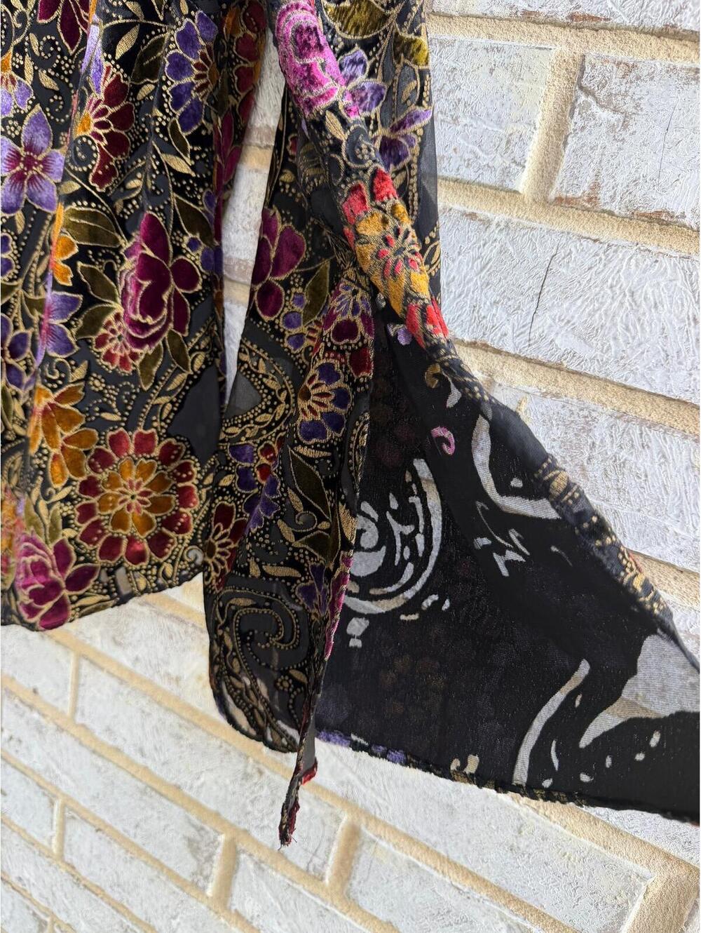 Coldwater Creek Long Bell Sleeve Round Neck Asymmetry Paisley Blouse Size XL - Picture 6 of 8